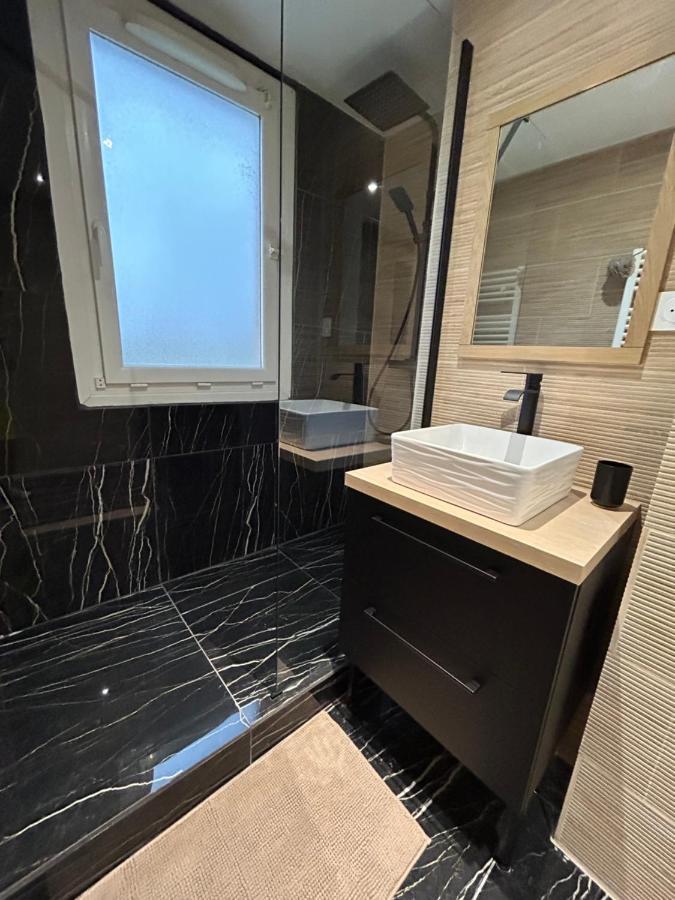 T4 Jolie Vue Avec Jaccuzzi Daire Vitrolles  Dış mekan fotoğraf